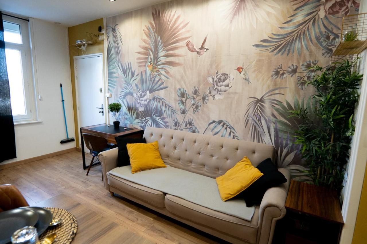 Capsule Premium Balneo & Home Cinema Valenciennes Eksteriør bilde