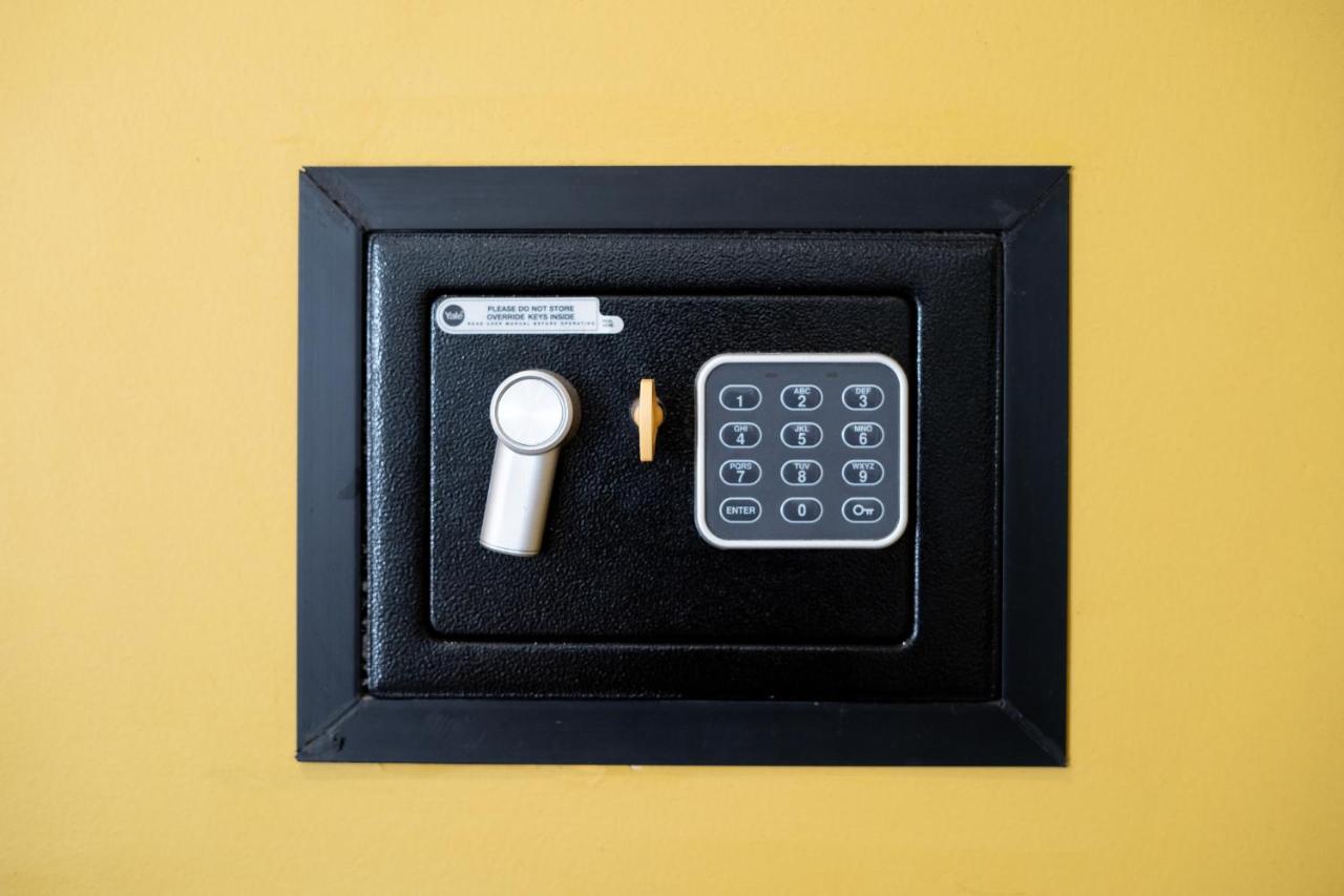 Capsule Premium Balneo & Home Cinema Valenciennes Eksteriør bilde